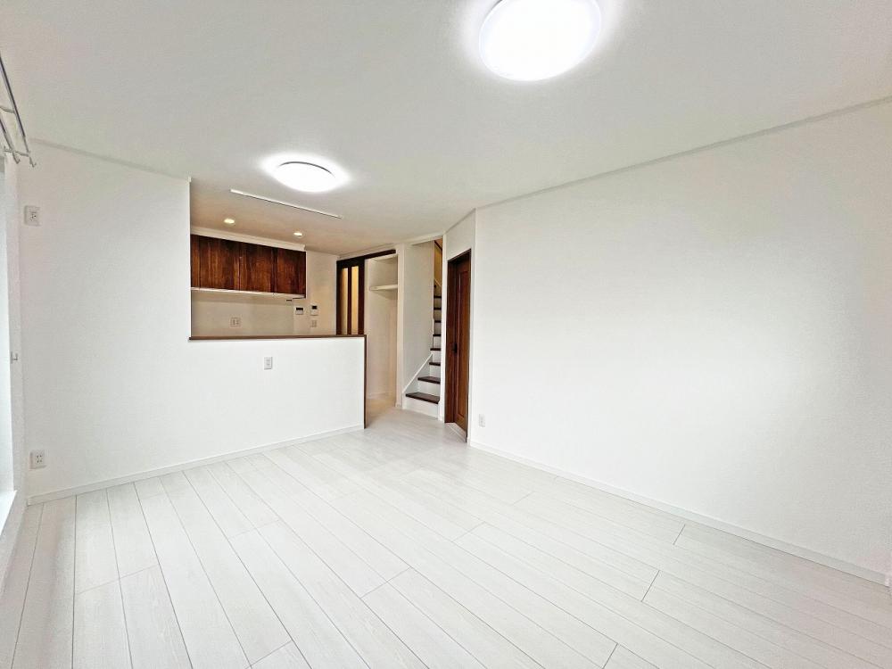 朝霞市 注文住宅：家族の空間を分けたプライバシーが守られた家