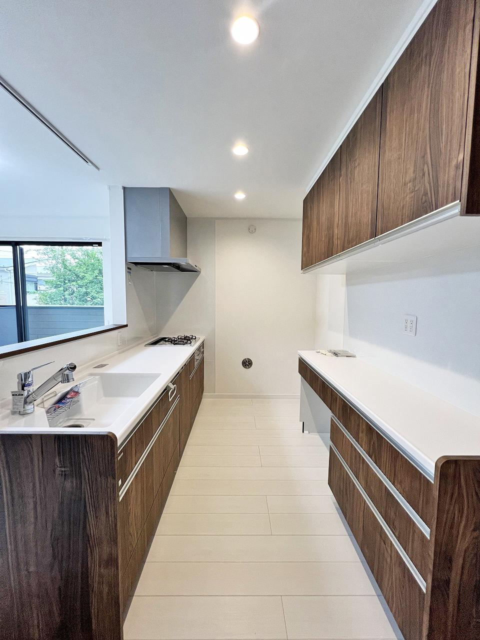 朝霞市 注文住宅：家族の空間を分けたプライバシーが守られた家