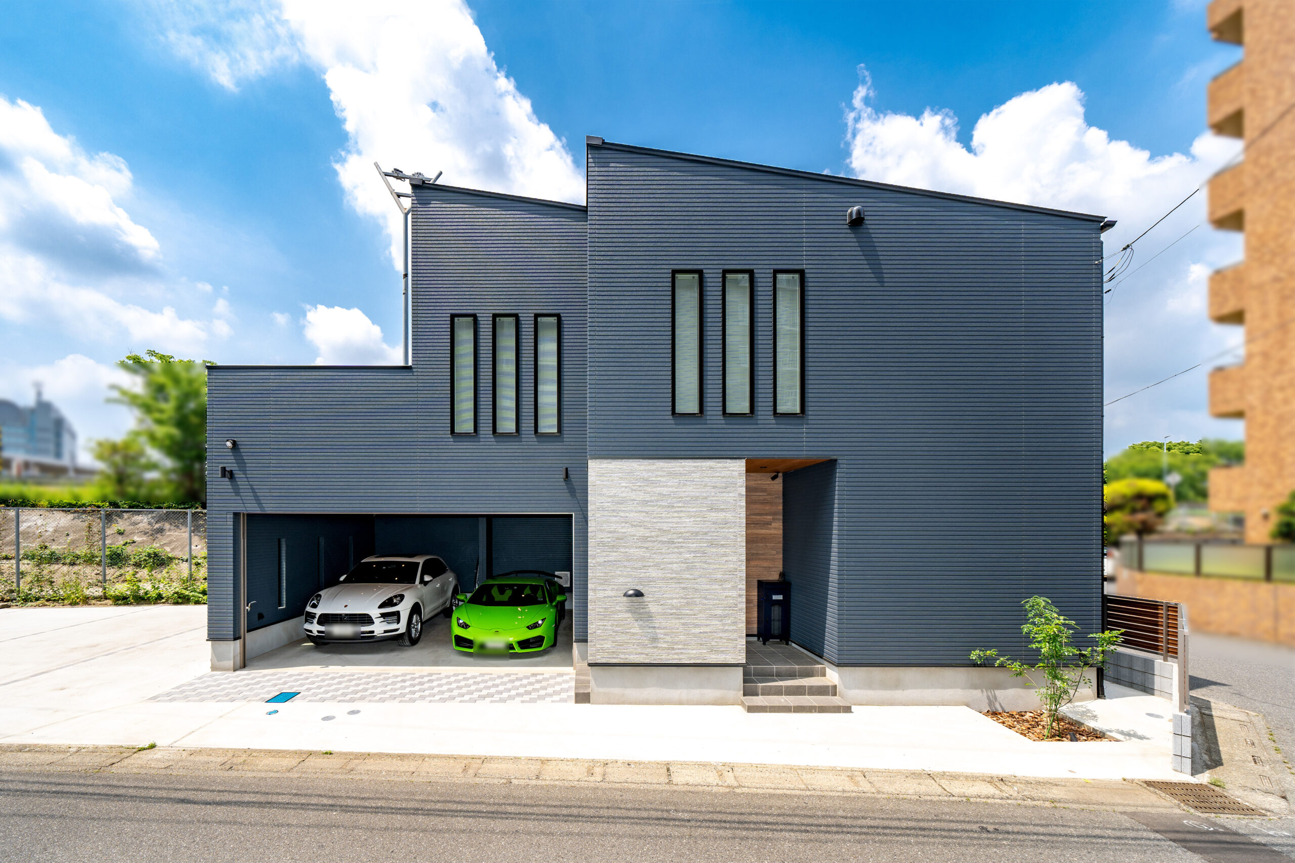 鶴ヶ島市 注文住宅：大人かっこいいガレージハウス