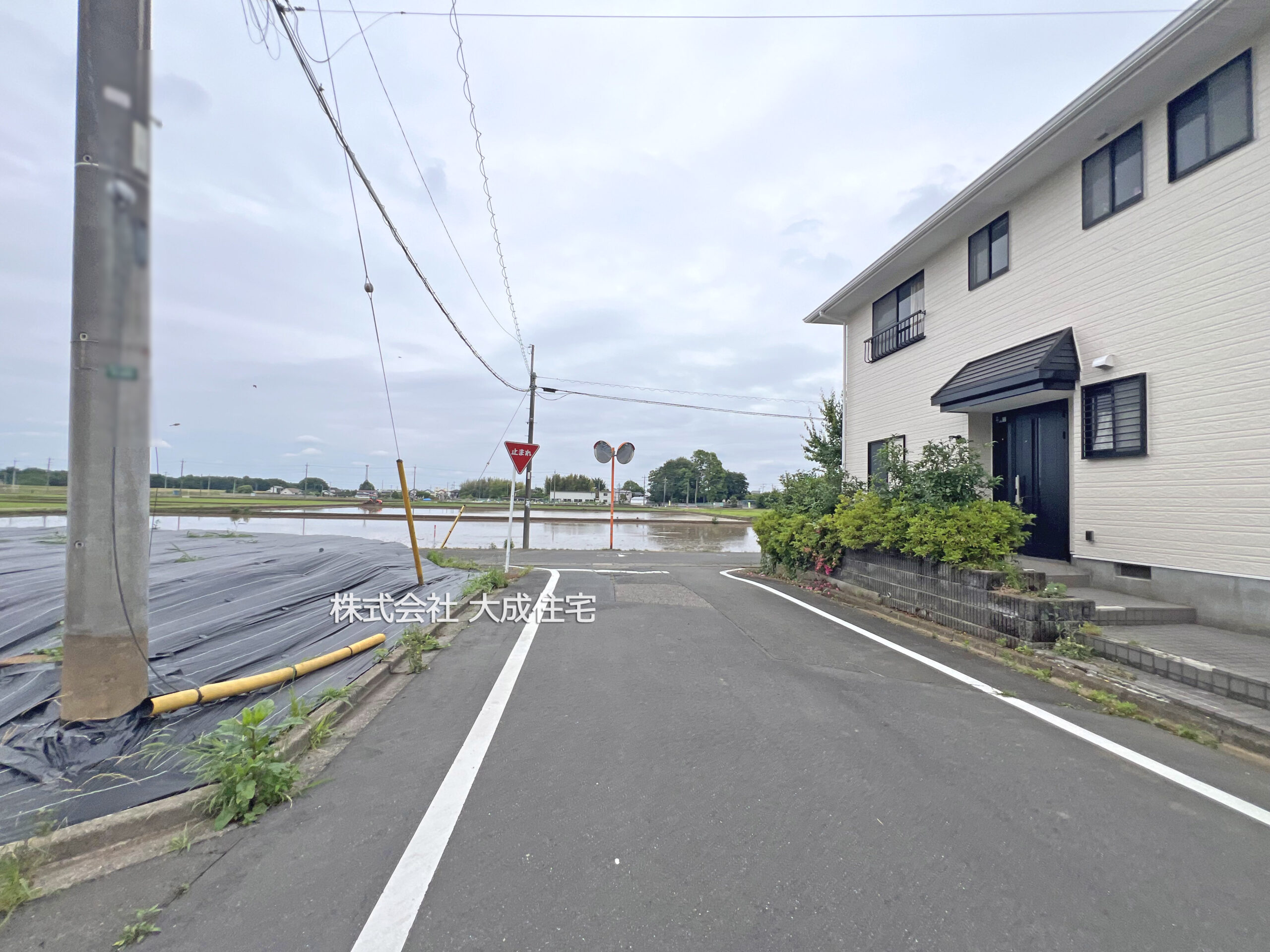 土地　坂戸市鶴舞１丁目